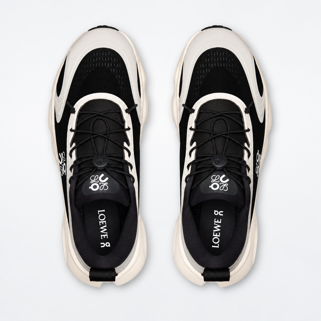 LOEWE × On Cloudsolo – Black / White