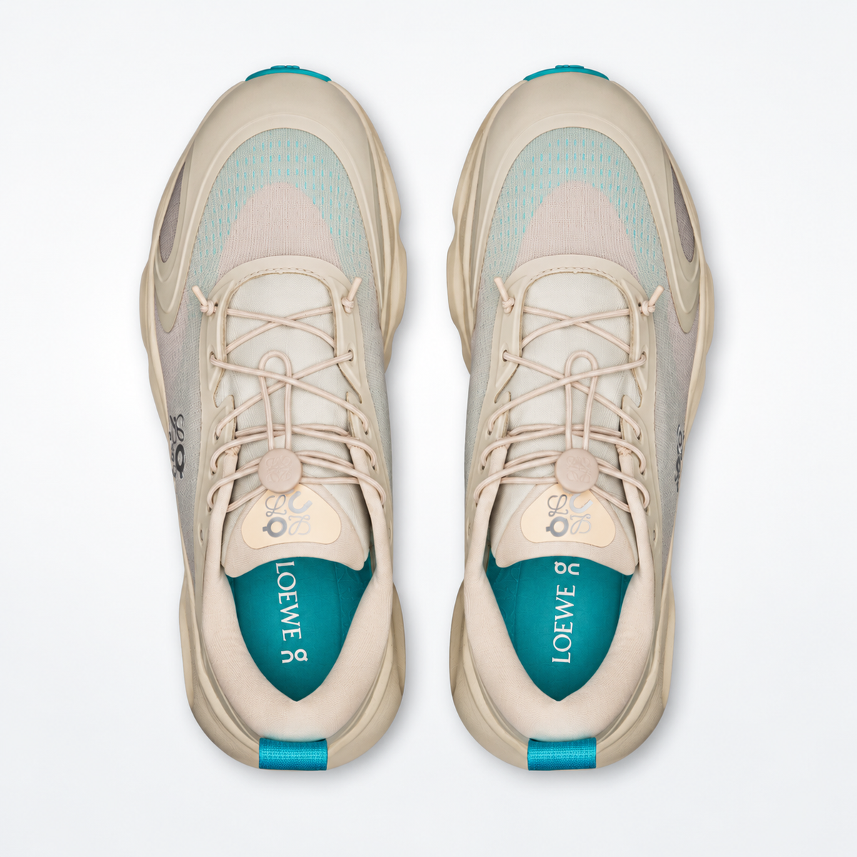 LOEWE × On Cloudsolo – Sand / Turquoise
