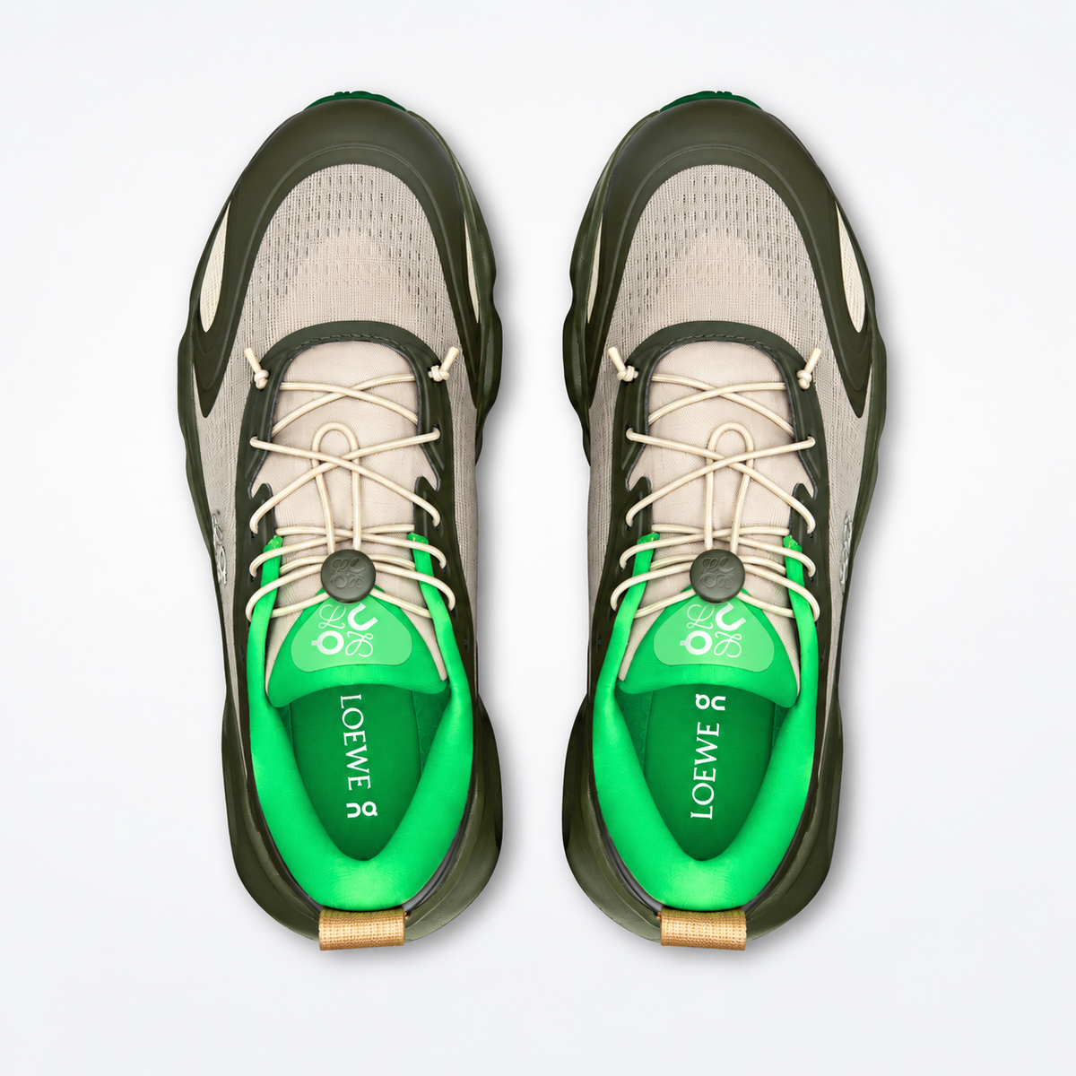 LOEWE × On Cloudsolo – Khaki Green / Sand